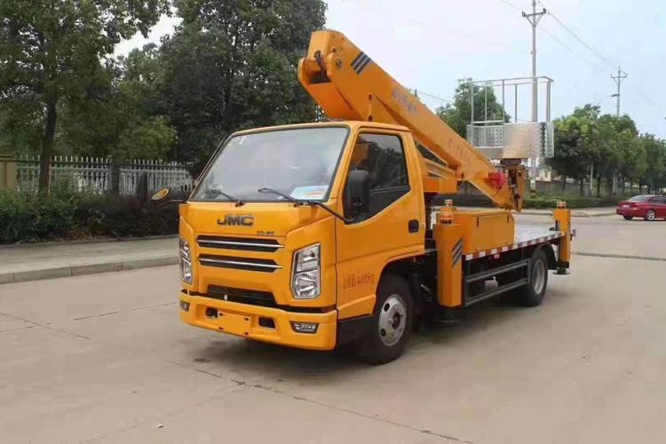 多功能高空作業(yè)車