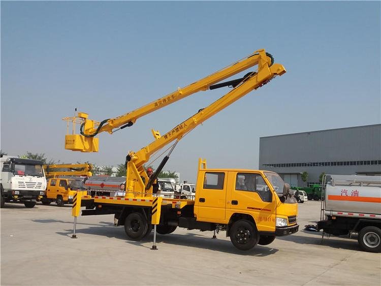 江鈴雙排高空作業(yè)車(chē)