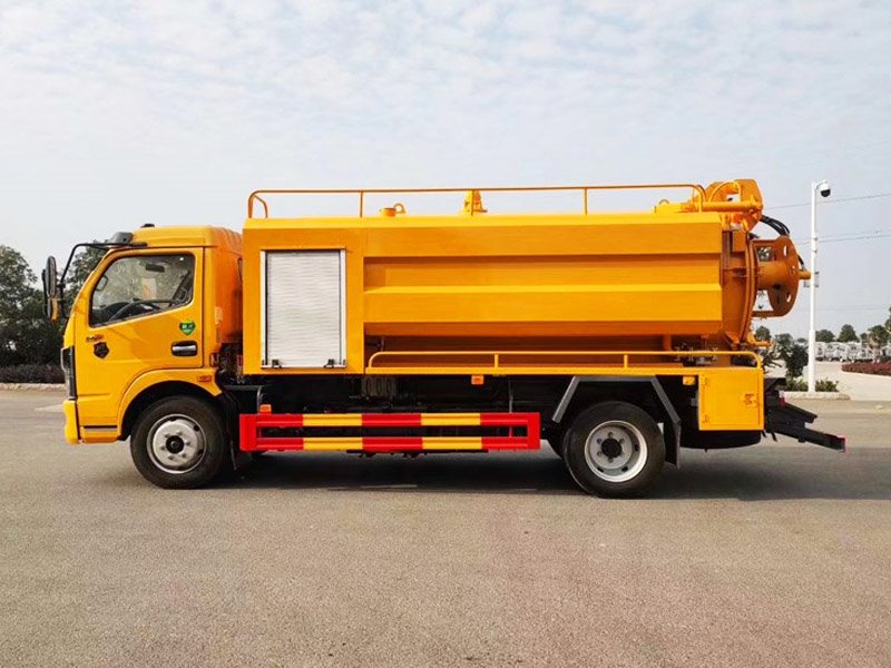 國(guó)六7方-5噸清洗吸污車價(jià)格