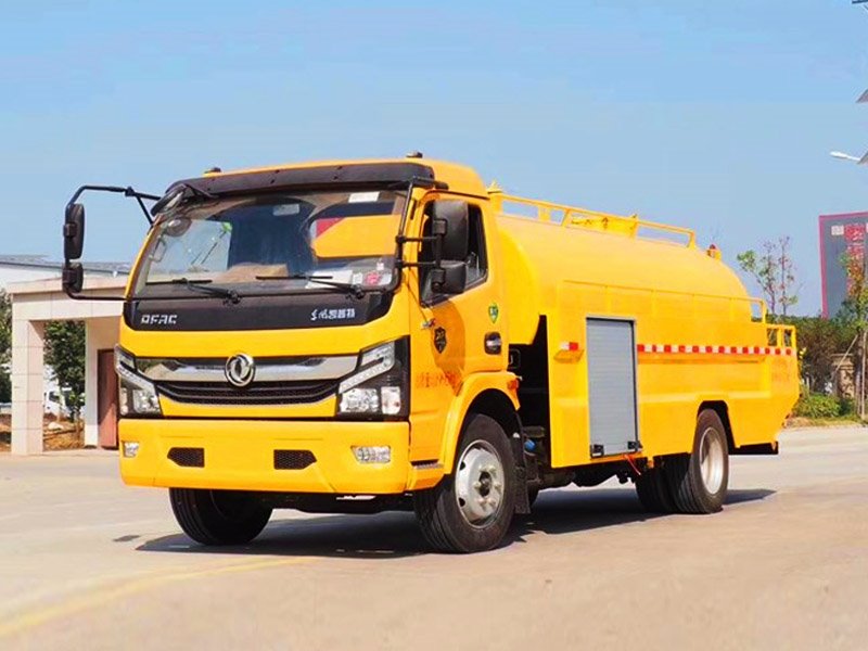 東風(fēng)多利卡清洗車 8噸管道清洗車