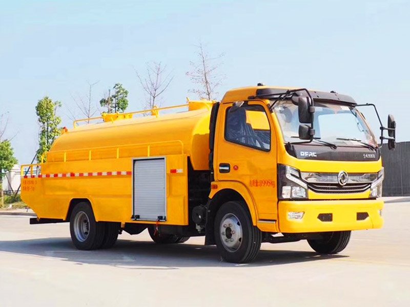 東風(fēng)多利卡清洗車 8噸管道清洗車
