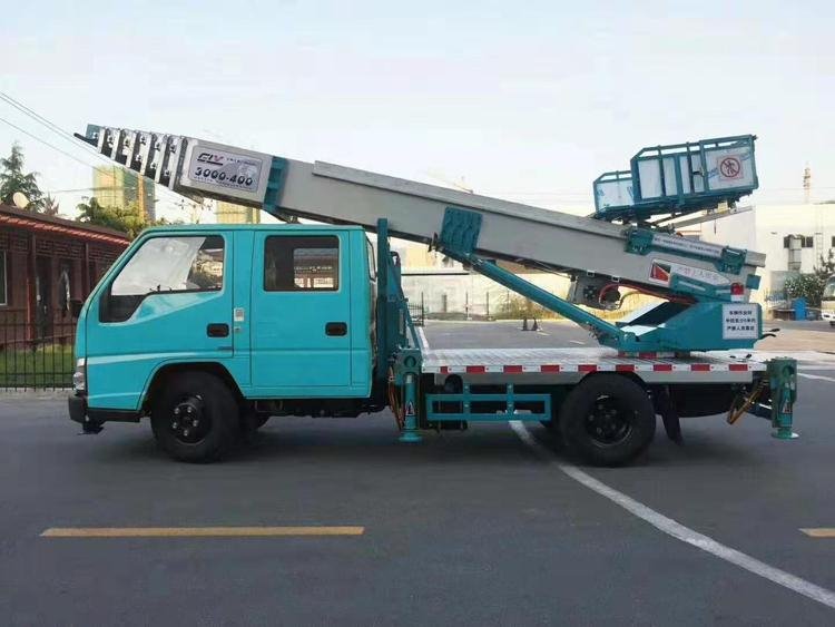 32米藍(lán)牌高空作業(yè)車(chē)