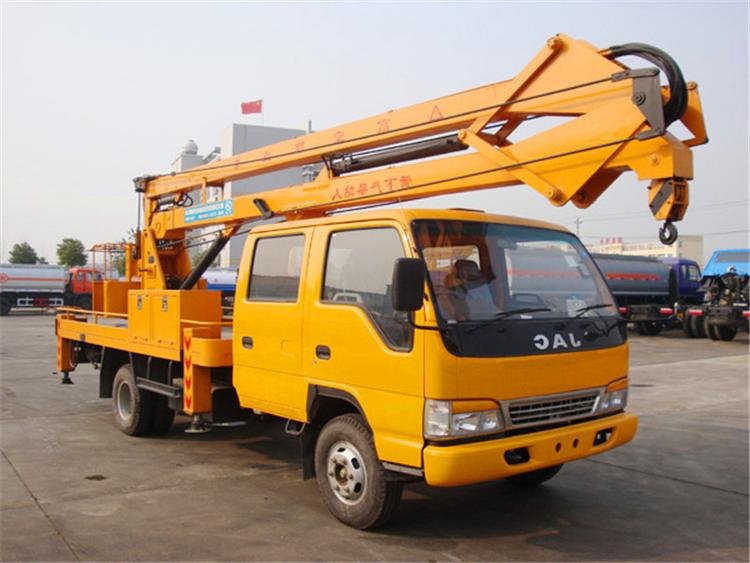 高空作業(yè)車廠家直銷