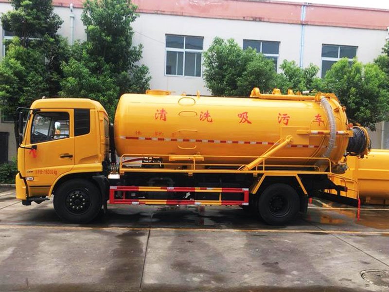 東風(fēng)天錦14方清洗吸污車(chē)