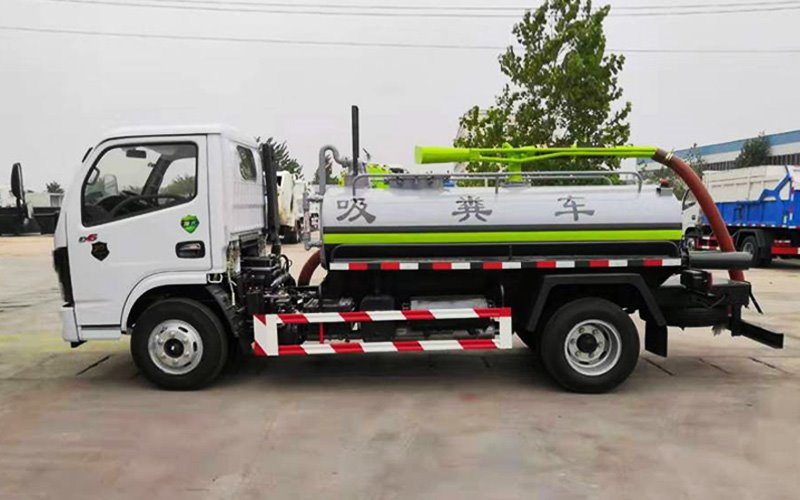 東風國六藍牌2噸吸糞車廠家