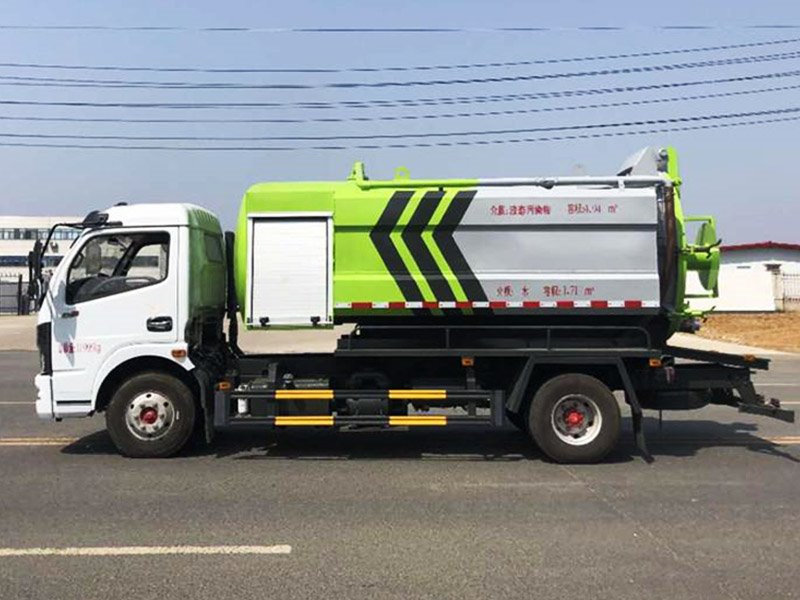 東風(fēng)天錦10方清洗吸污車