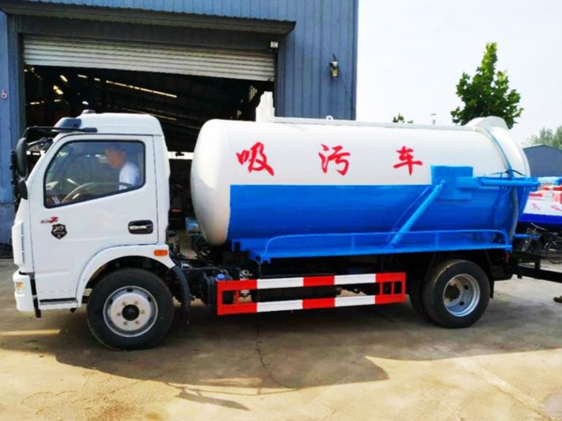 供應(yīng)真空大型清洗吸污車