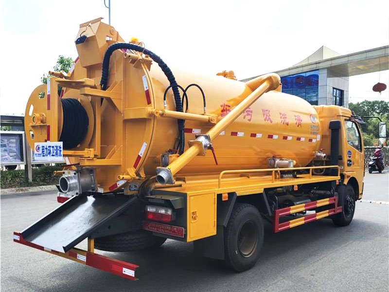 管道疏通多功能清洗吸污車(chē)