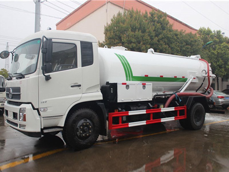 東風(fēng)天錦清洗吸污兩用車