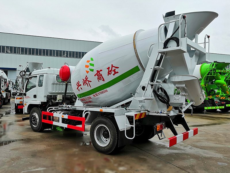 躍進(jìn)6方攪拌車怎么樣