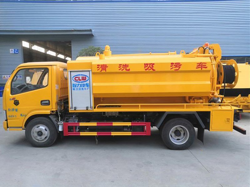高壓清洗吸污兩用車
