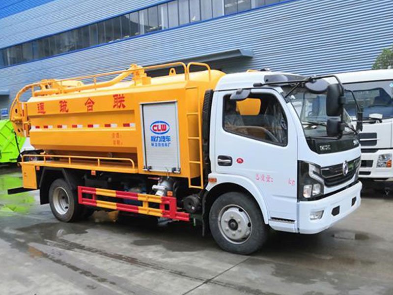 高壓清洗吸污兩用車