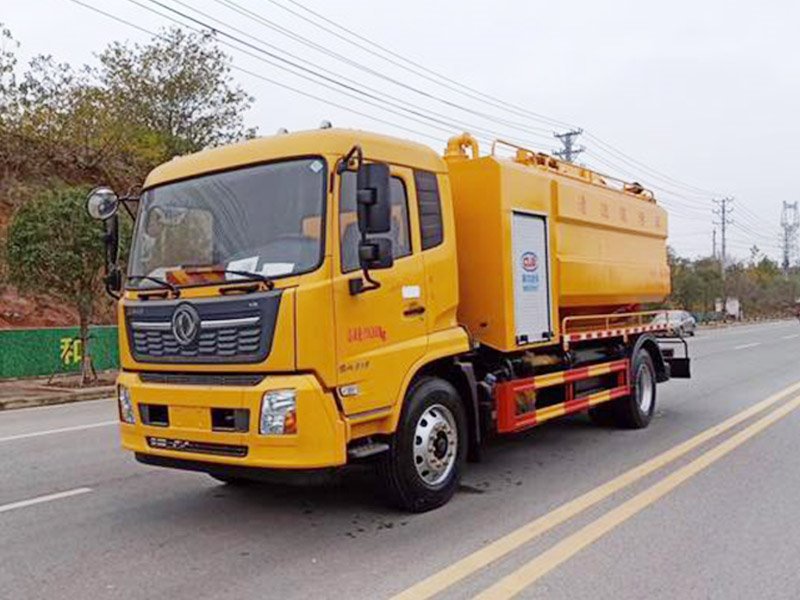 國六東風(fēng)天錦下水道疏通吸污兩用車