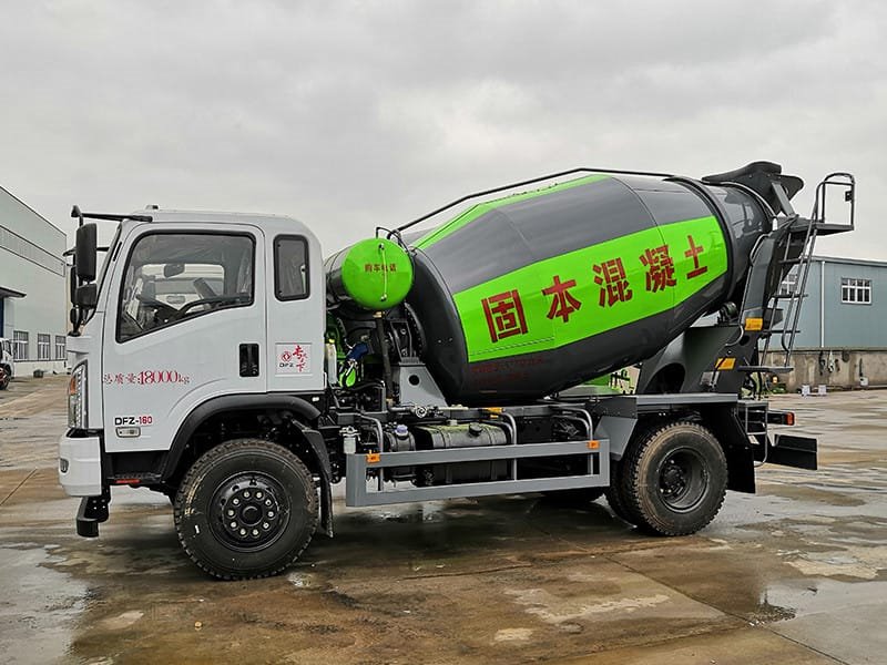 找東風(fēng)6方小型攪拌車廠家