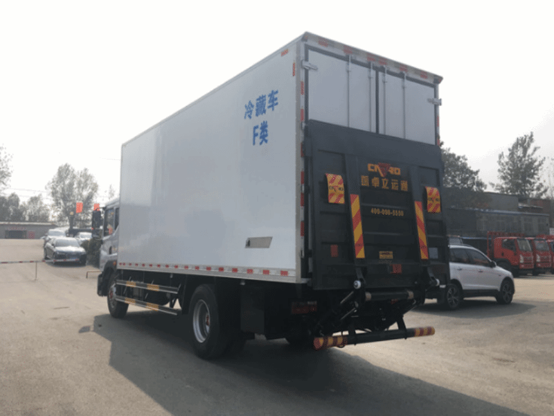 大型冷藏運(yùn)輸車 東風(fēng)多利卡D9黃牌