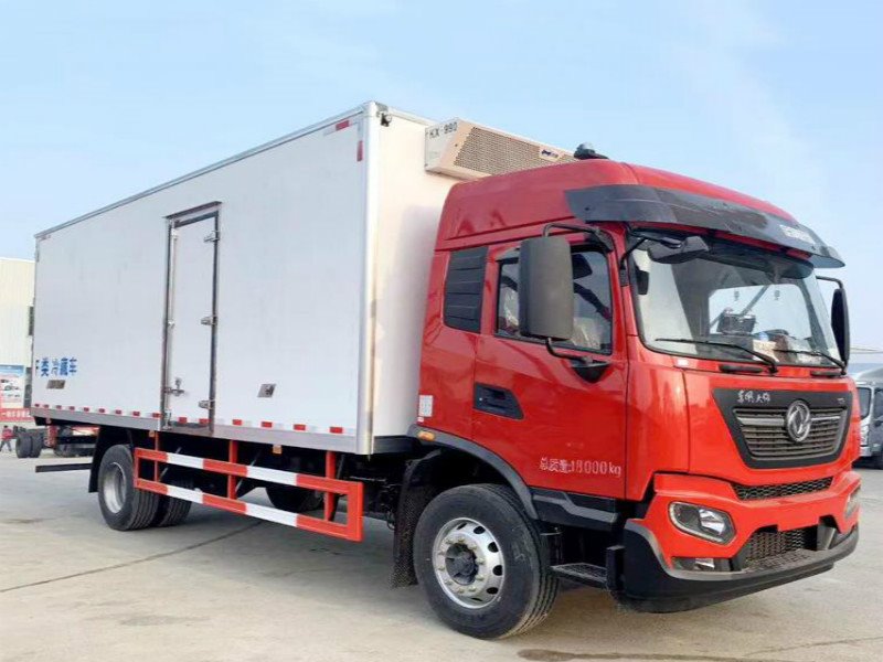 東風(fēng)天錦6.8米冷藏運(yùn)輸車(chē)好在哪里