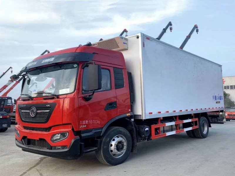 東風(fēng)天錦6.8米冷藏運(yùn)輸車(chē)好在哪里