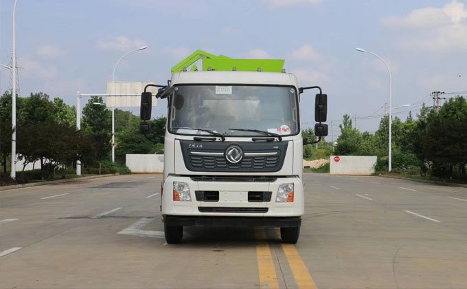 國六東風天錦餐廚垃圾污水處理車