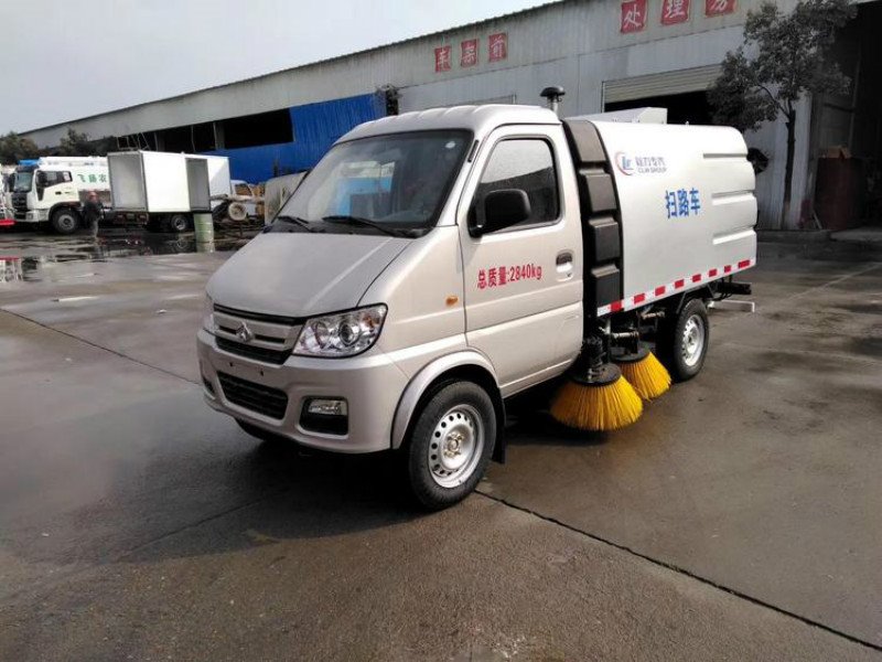 小型掃路車9月新價(jià)格多少