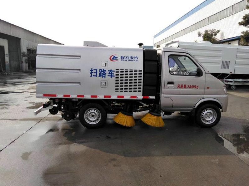 小型掃路車9月新價(jià)格多少