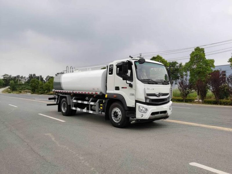 福田瑞沃國(guó)六灑水車(chē)顏值爆表 隨提隨走
