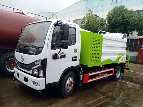 小多利卡抑塵車