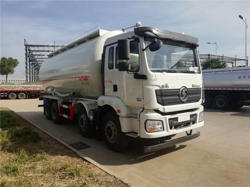 陜汽德龍輕量化散裝水泥車