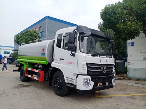 程力專汽?東風福瑞卡K6Y  CS04200-60發(fā)動機12噸綠化灑水車
