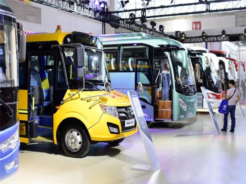 論新能源汽車(chē)行業(yè)發(fā)展：交通與能源智慧融合