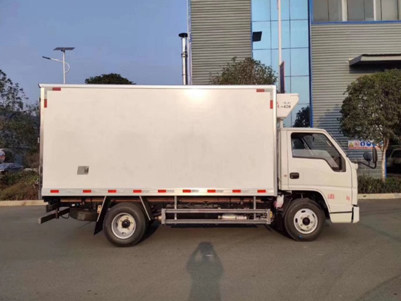 江鈴順達(dá)國六冷藏車國慶購車大優(yōu)惠