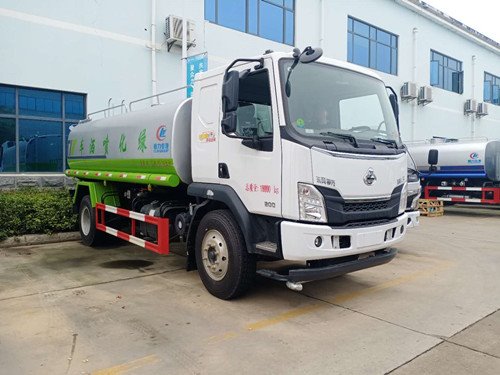 國六柳汽乘龍L3綠化灑水車