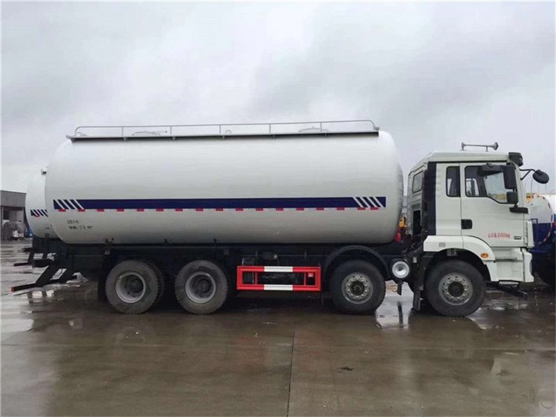 東風輕量化散裝水泥車優(yōu)惠活動開始