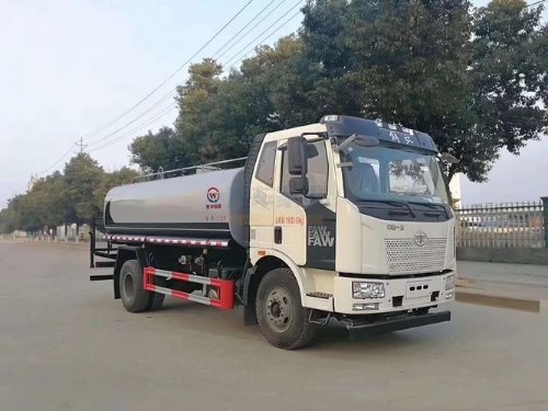 一汽解放15噸j6灑水車