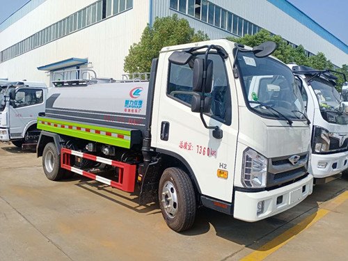 東風(fēng)福田噴霧灑水車