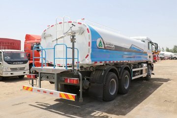 重汽汕德卡15噸灑水車