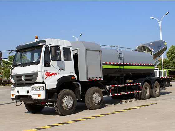 重汽豪沃后雙橋多功能灑水車