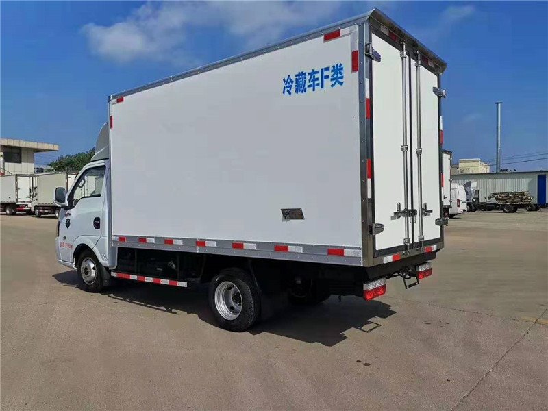 東風(fēng)逸途國(guó)六冷藏車(chē)直沖底價(jià)