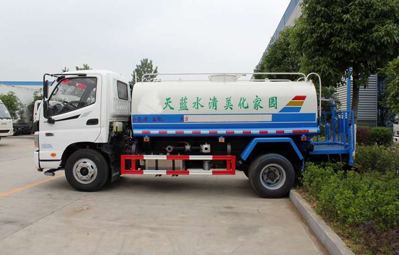 福田歐馬可5噸綠化灑水車