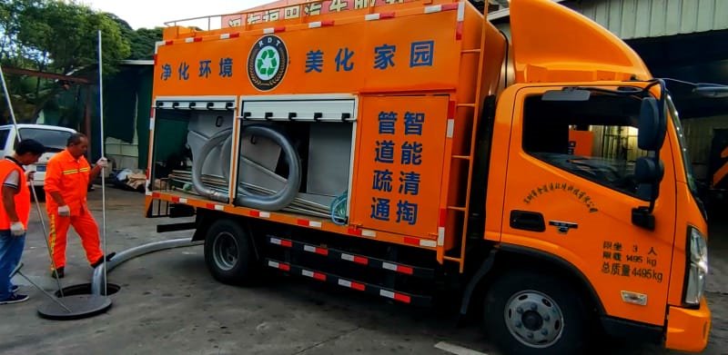 藍牌污水凈化處理車