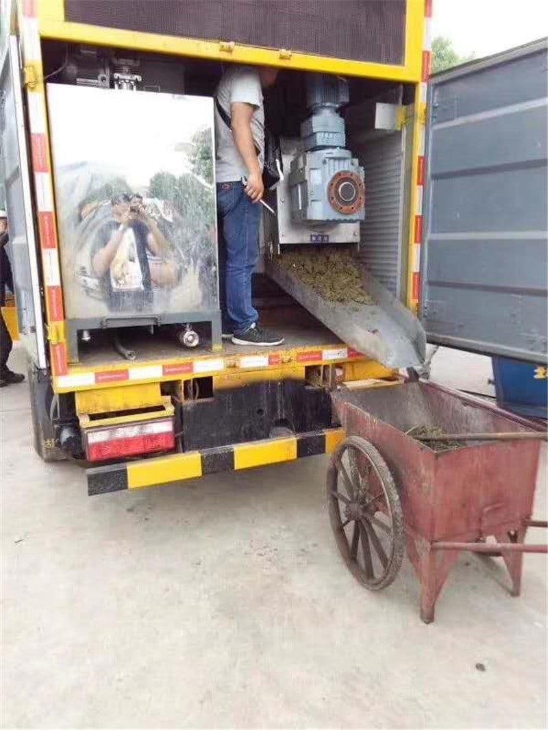 新型移動式污水凈化處理車