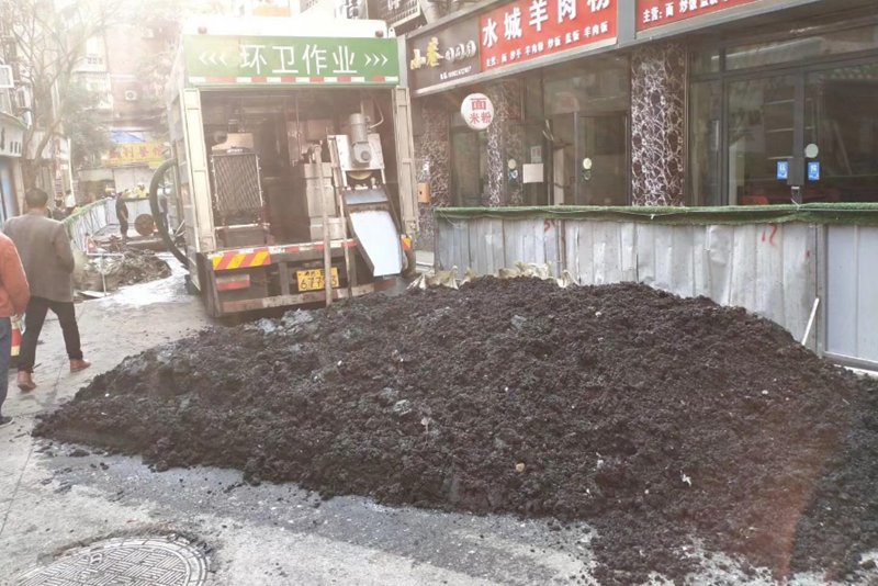新型移動式污水凈化處理車