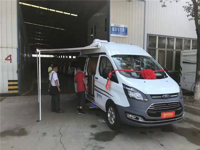房車要怎么燒火做飯