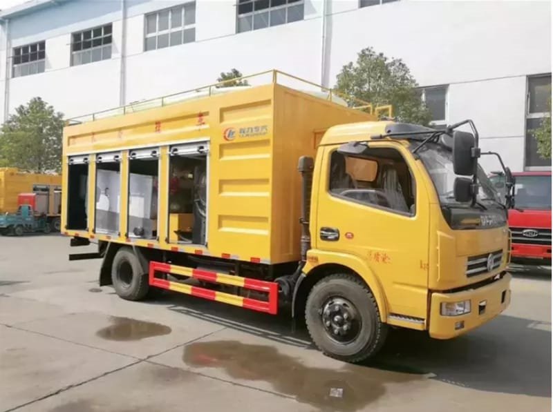 老城區(qū)化糞池清理車
