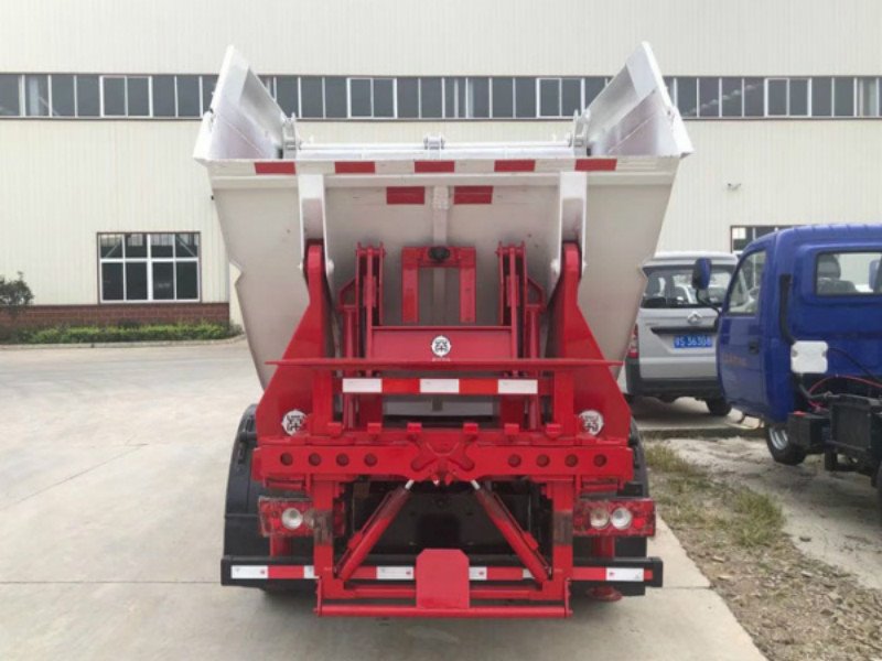 國六福田奧鈴無泄漏垃圾車程力廠家成本價