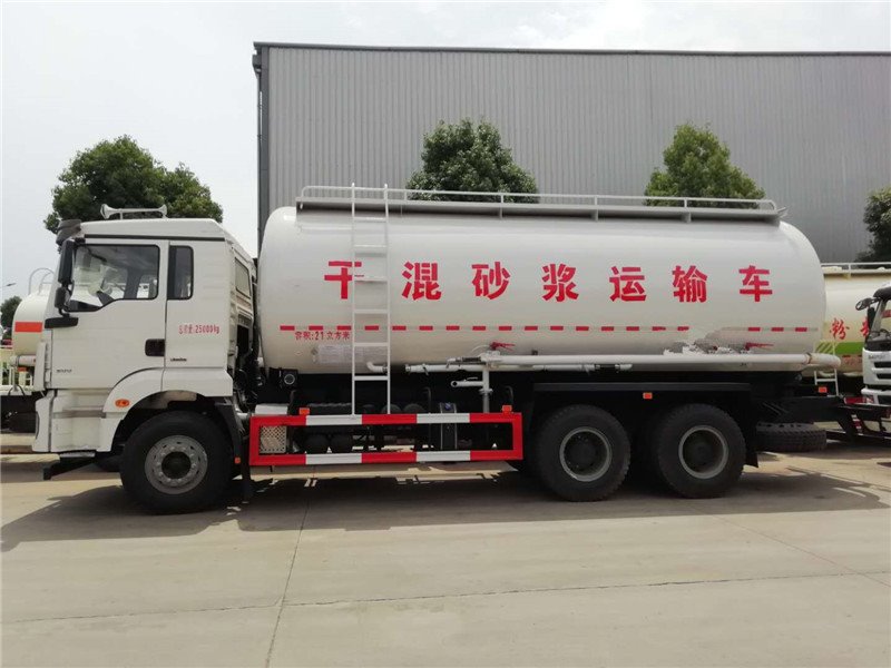散裝水泥罐車(chē)很掙錢(qián)運(yùn)費(fèi)可以