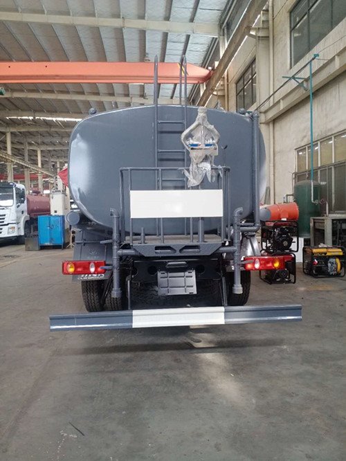 東風專用系列D1噴霧灑水車