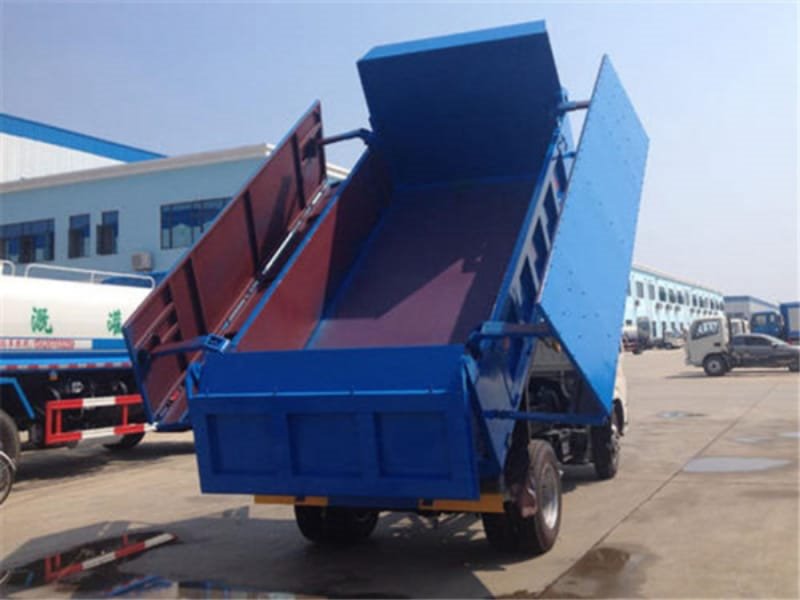 國六東風(fēng)D6自卸垃圾車