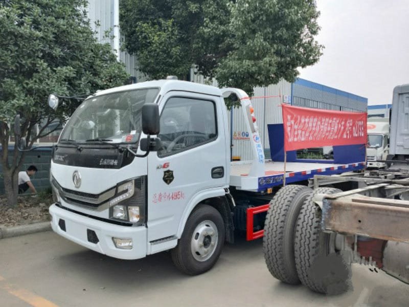 程力藍(lán)牌清障車價(jià)錢14萬(wàn)元左右