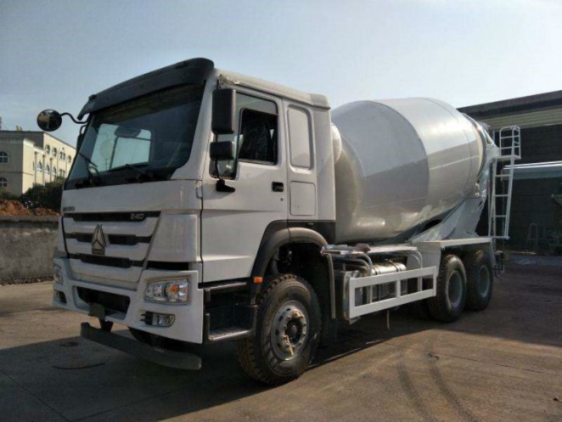 攪拌車出現(xiàn)抖動(dòng)現(xiàn)象怎么辦