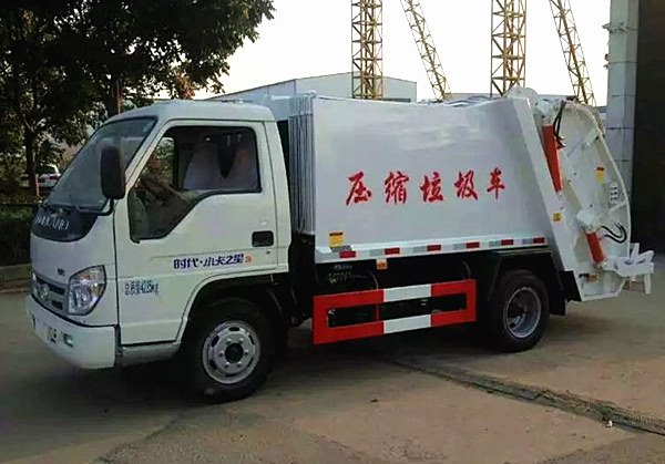 福田時(shí)代小卡3方壓縮垃圾車特點(diǎn)